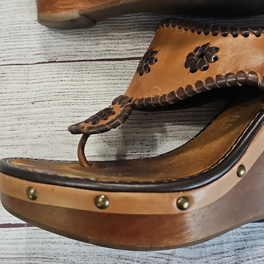 Jack Rogers 7/7.5 Tan Leather Platform Sandals